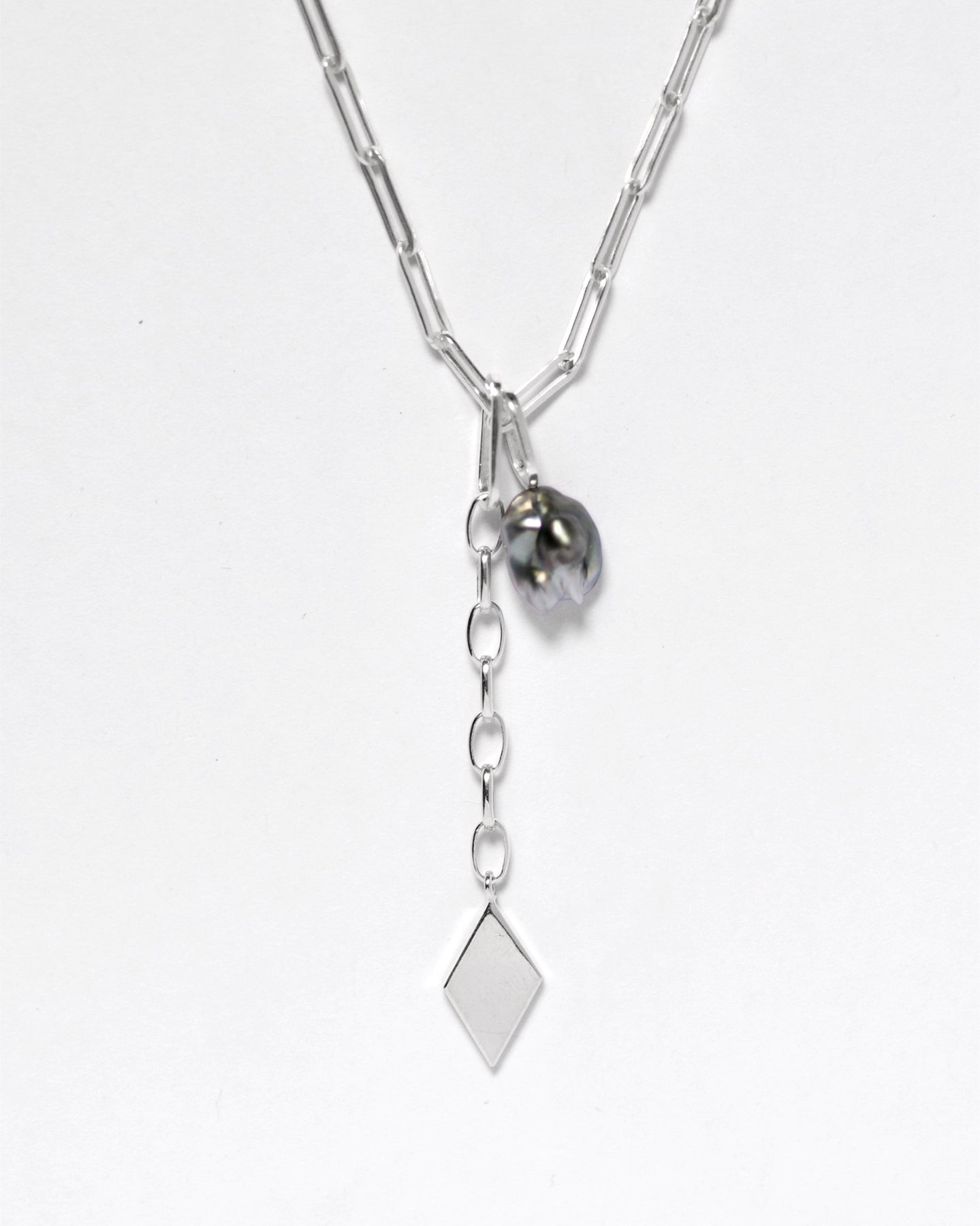 Paper clip necklace with silver rhomb & Tahiti Pearl