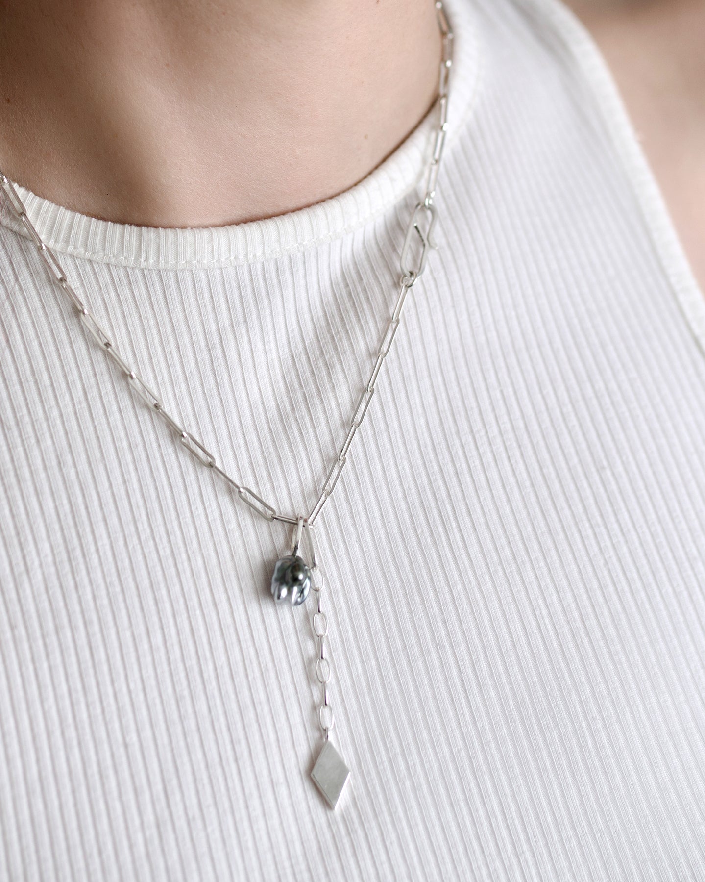Necklace with silver rhomb & Tahiti Pearl